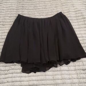 Black pleated Madewell skirt size 4